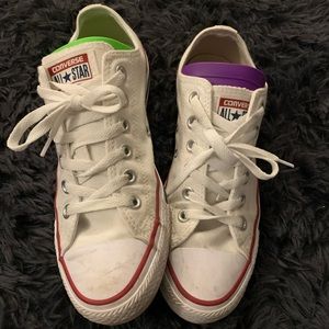 White Low Top Converse Shoe Men’s 6.5 Women’s 8.5